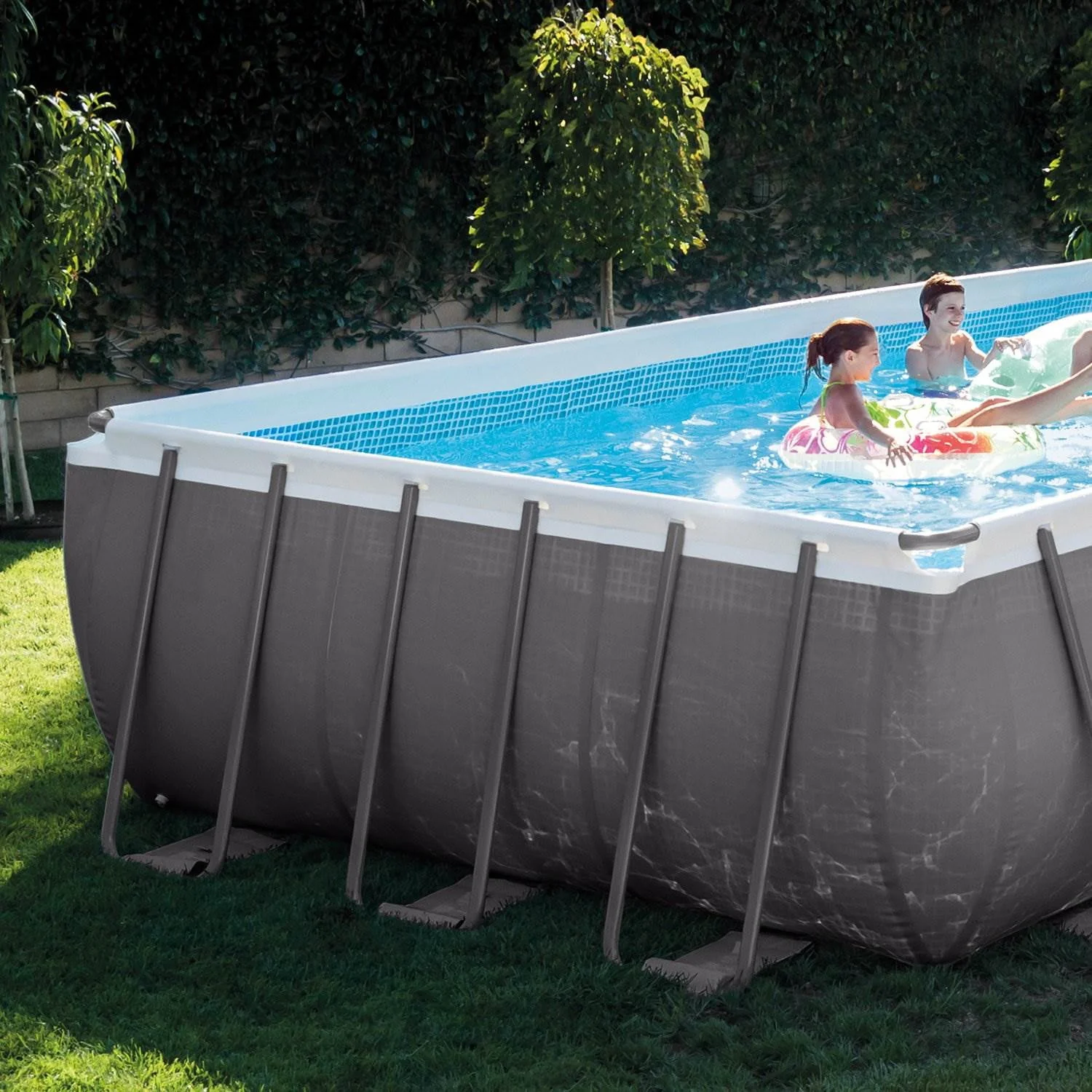 Intex 24 x 12 x 4.3 Ft Ultra XTR Outdoor Pool, 2 Pack of Floats, and Cooler - image 5