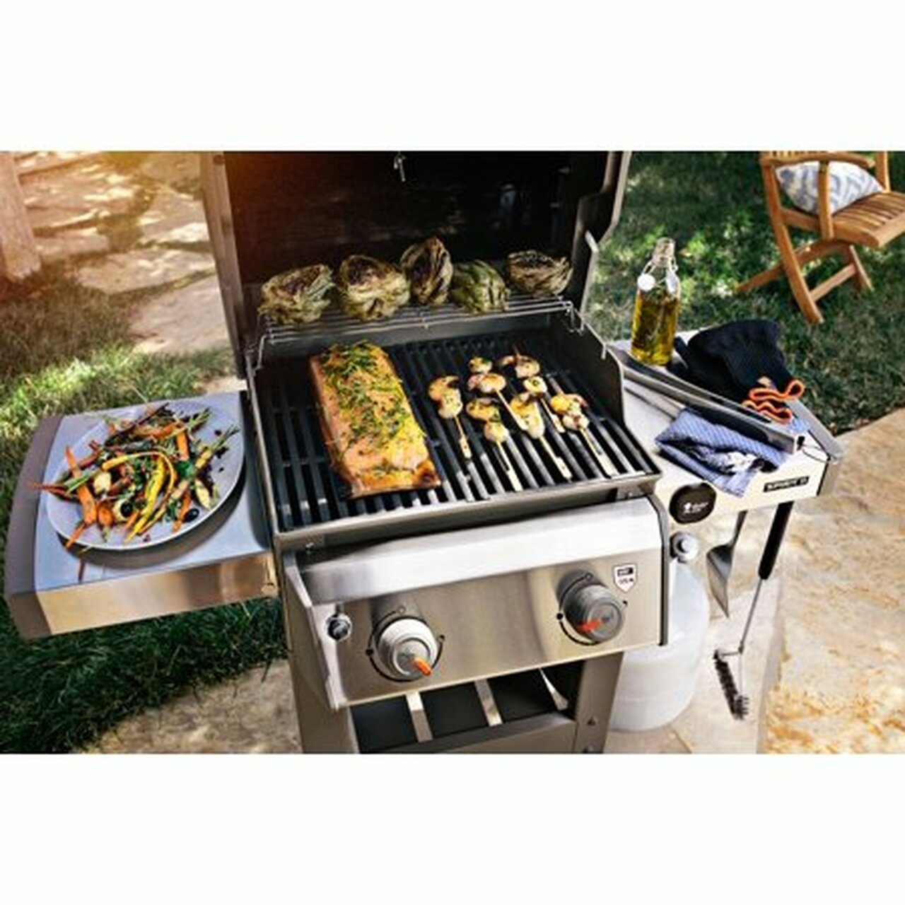 2-Burner Propane Gas Grill with 450 sq. in. Cooking Area, Porcelain-Enameled Cast Iron Grates, Black - product image 2