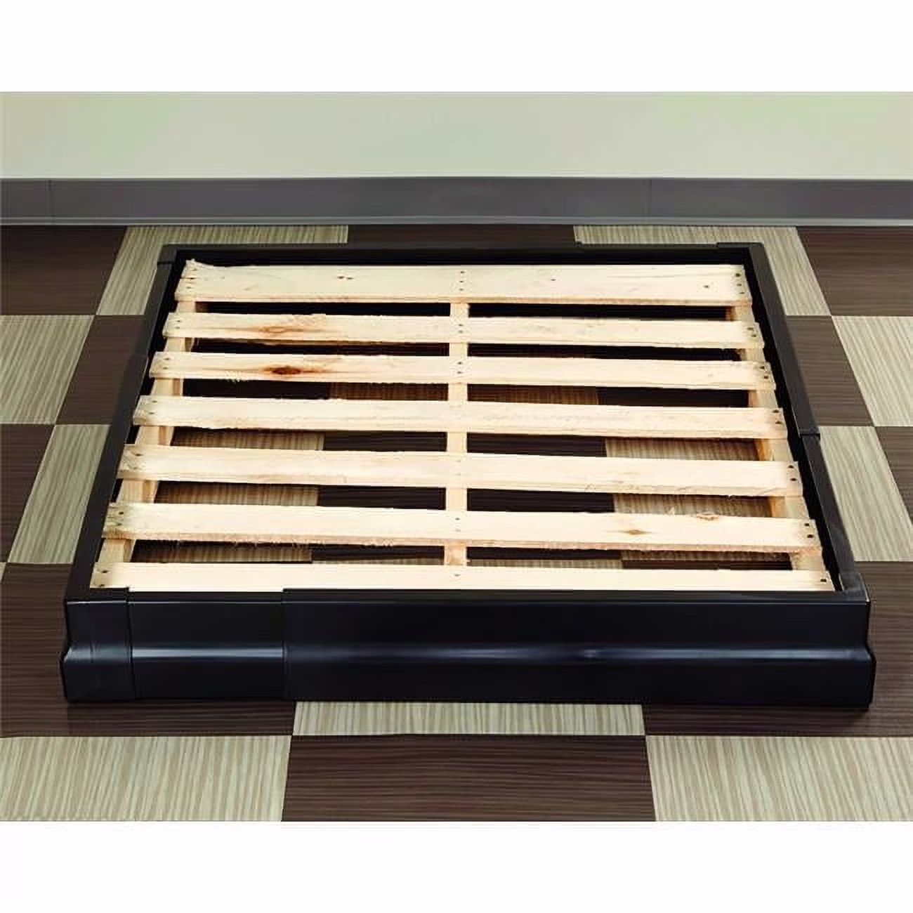 Kinter 9717430 6 x 28 x 28 in. Adjustable Pallet Plastic Guard, Large - Black - image 1
