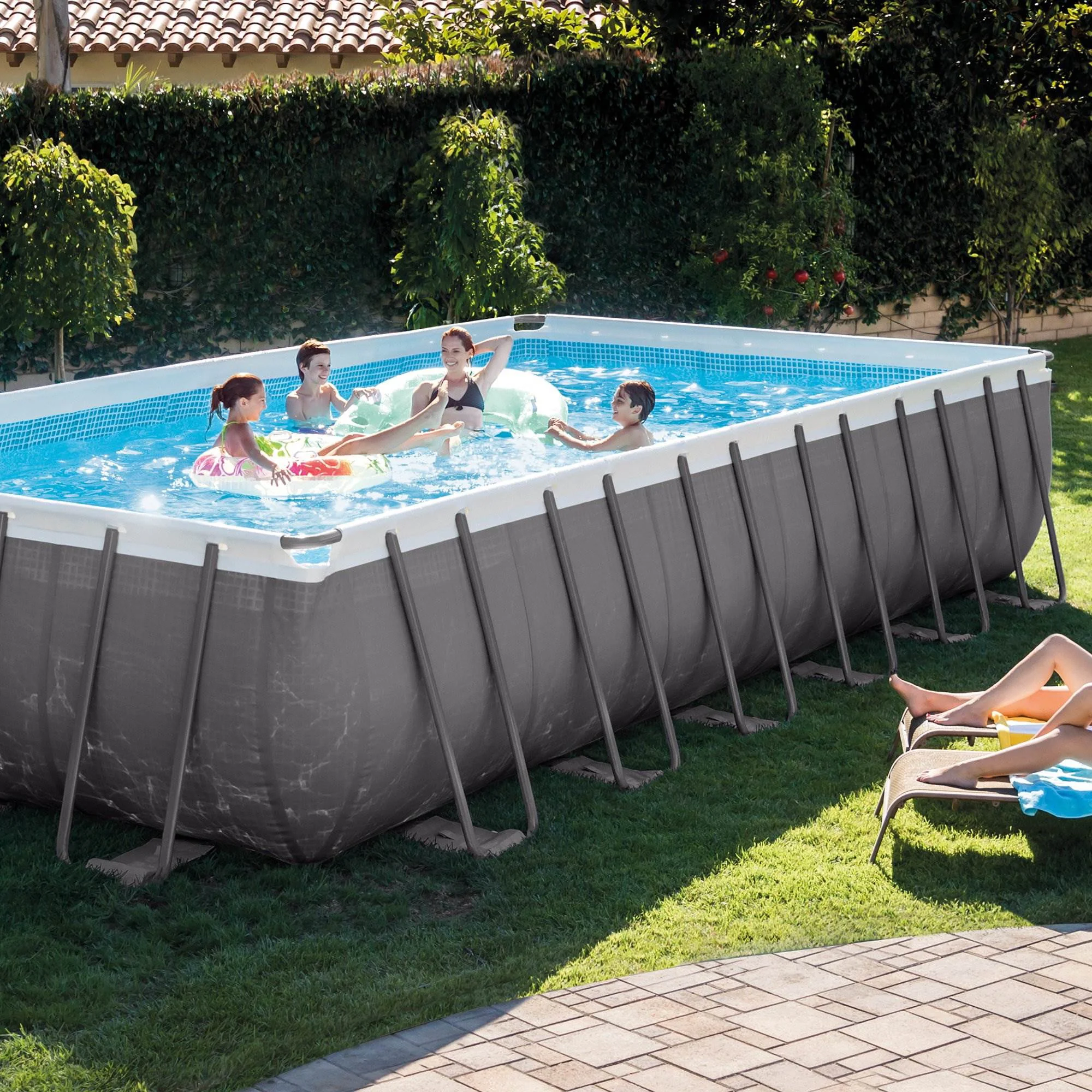 Intex 24 x 12 x 4.3 Ft Ultra XTR Outdoor Pool, 2 Pack of Floats, and Cooler - image 4