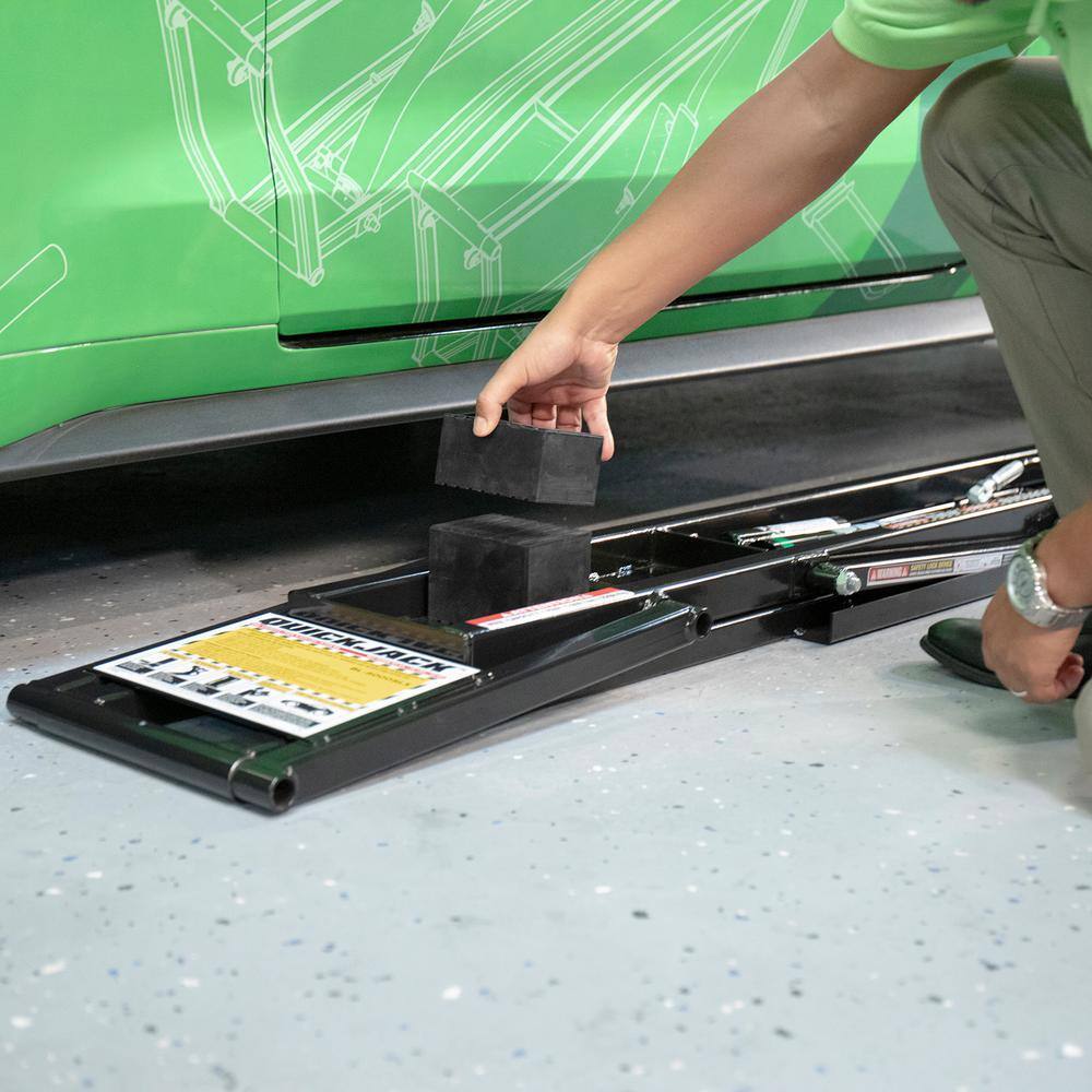 Portable 7,000 lb Vehicle Lift System for Trucks, SUVs & Cars, Hydraulic Garage Lift with Safety Locks, Lift Blocks & 110V Power - product image 2