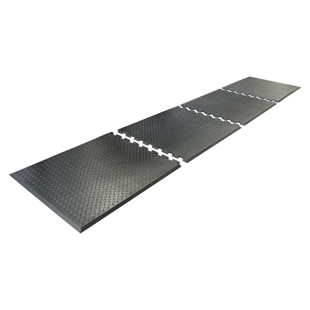 Rubber-Cal "Foot-Rest" Interlocking Anti-Fatigue Floor Mat - 1/2 in x 28 in x 31 in - Center Tile - image 4